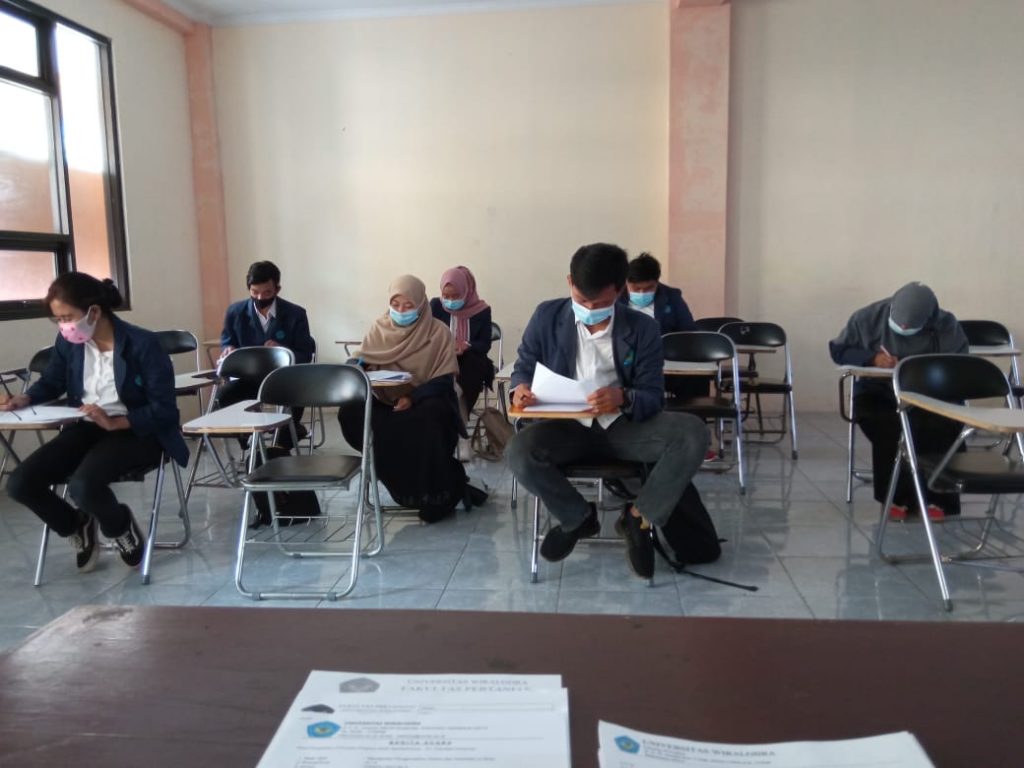 uts_2020-2021_genap_2